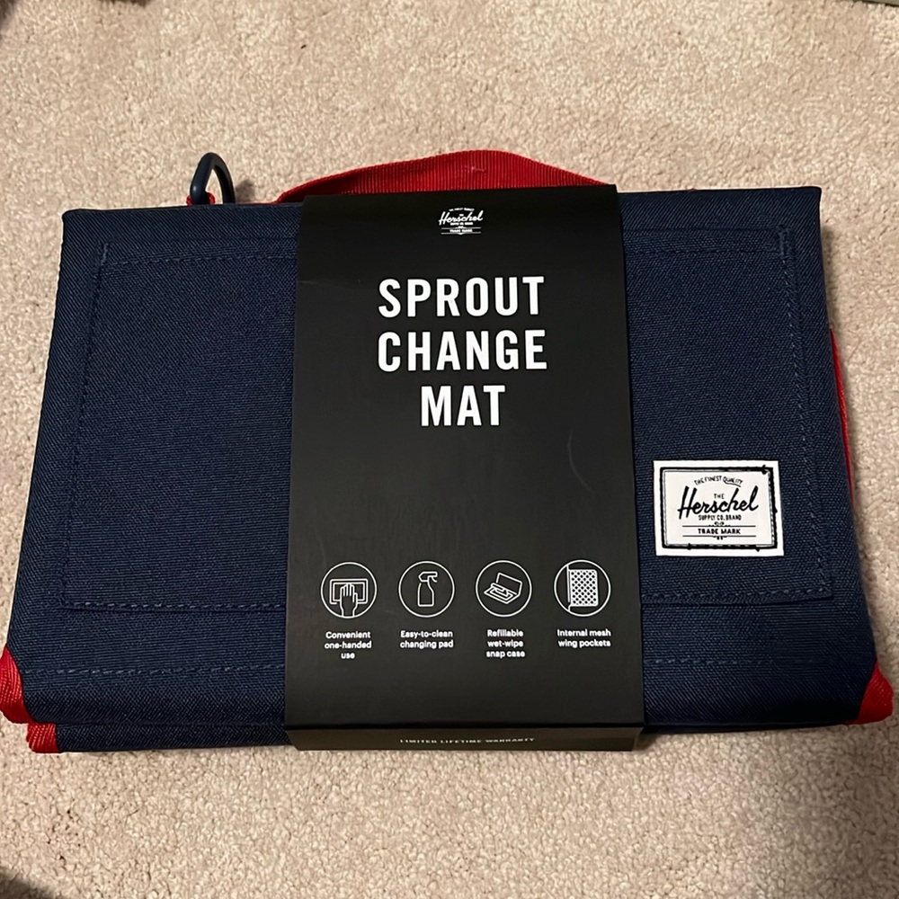Herschel changing mat
